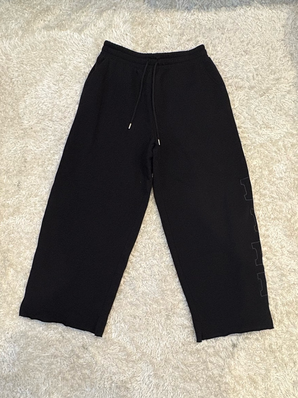 PINK Victoria's Secret Black Super Comfortable Wide-Leg Sweatpants Logo